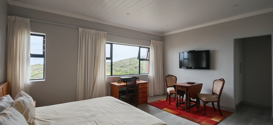 4 Bedroom Property for Sale in Dana Bay Western Cape